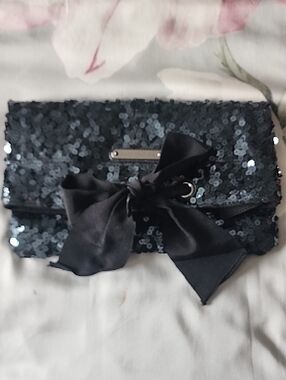 JUICY COUTURE Black Sequin Bow Clutch Bag - Women